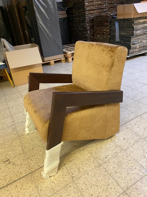 Sonderposten Lounge Sessel " Hilton " in Samtbezug Gold