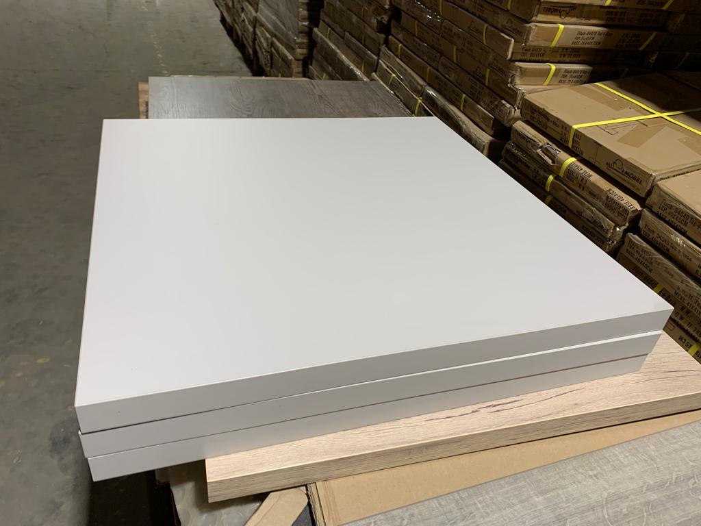 Sonderposten Tischplatte HPL-38mm creme 70x70cm