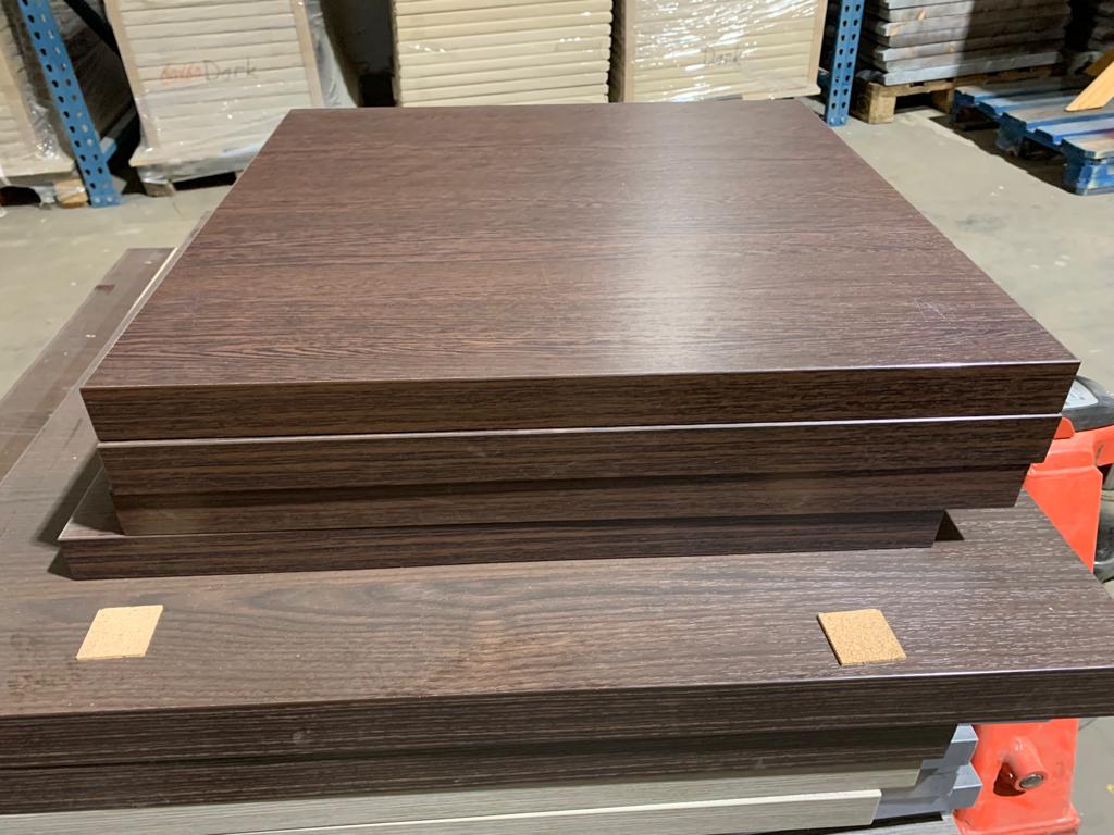 Sonderposten Tischplatte HPL-38mm wenge 60x60cm
